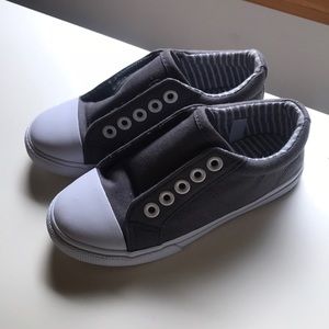 Cat and Jack slide on sneakers